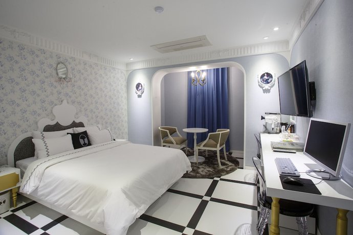 Imagen de la habitación del Hotel Iksan Mari. Foto 16