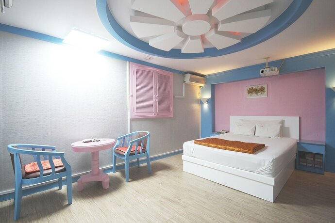 Imagen de la habitación del Hotel Iksan N Parktel. Foto 22