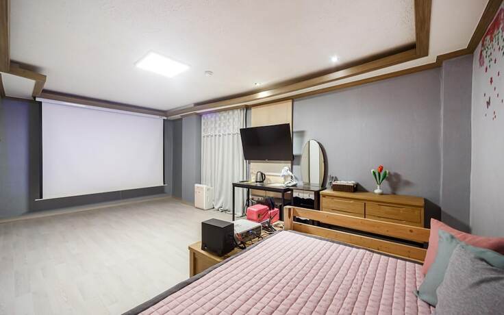 Imagen de la habitación del Hotel Iksan Rest. Foto 15