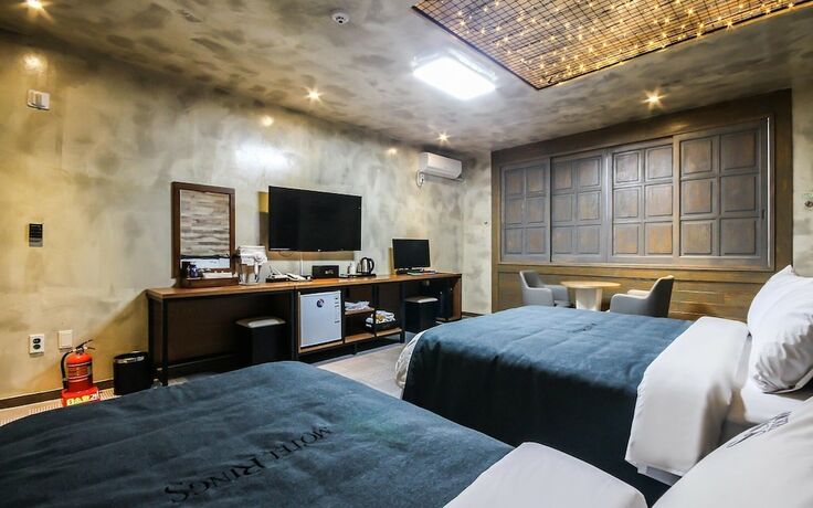 Imagen general del Hotel Iksan Rings. Foto 11