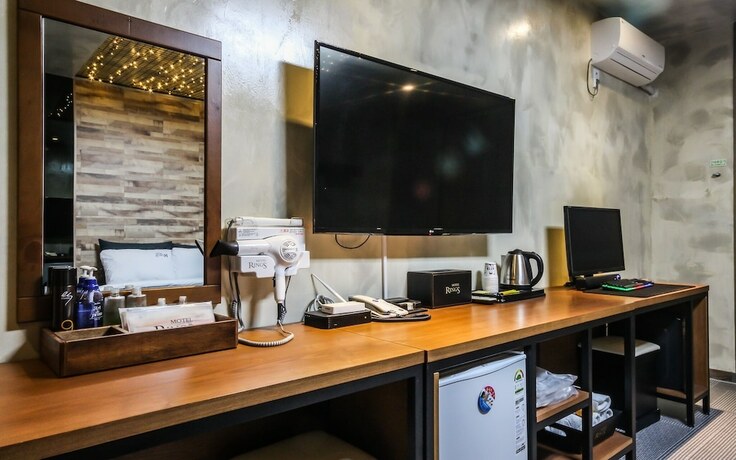 Imagen general del Hotel Iksan Rings. Foto 12