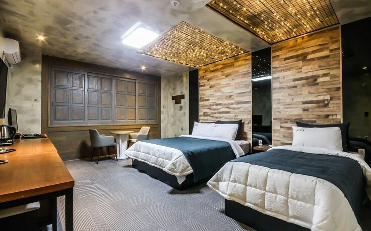 Imagen de la habitación del Hotel Iksan Rings. Foto 13