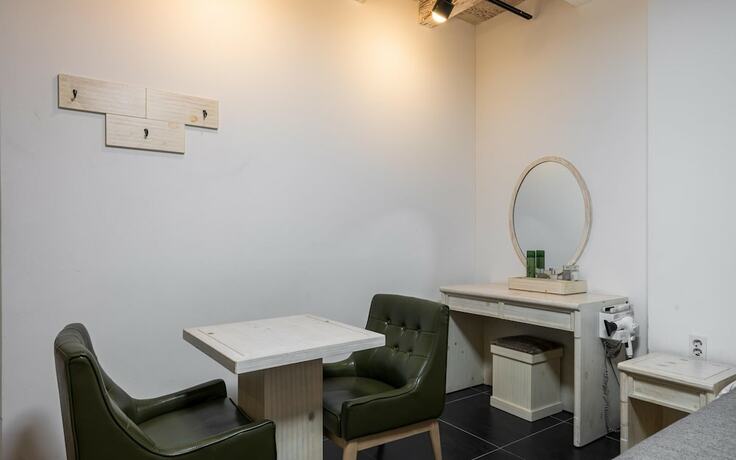 Imagen de la habitación del Hotel Iksan Rings. Foto 16