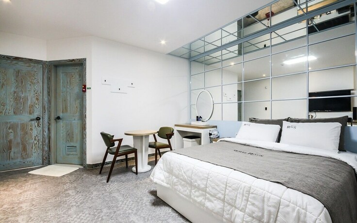 Imagen de la habitación del Hotel Iksan Rings. Foto 21