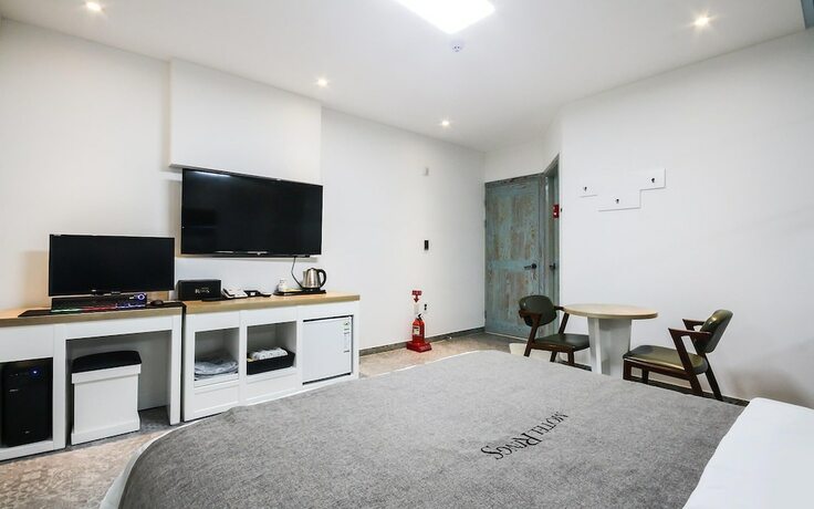 Imagen de la habitación del Hotel Iksan Rings. Foto 22