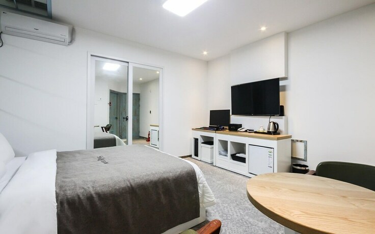 Imagen de la habitación del Hotel Iksan Rings. Foto 27