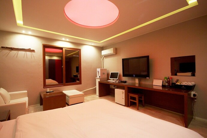 Imagen de la habitación del Hotel Iksan Shilla. Foto 16