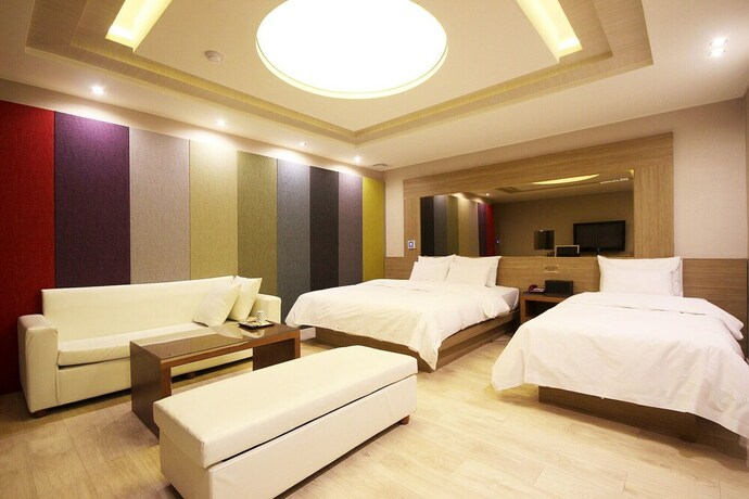 Imagen de la habitación del Hotel Iksan Shilla. Foto 30