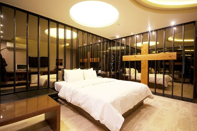 Imagen de la habitación del Hotel Iksan Shilla. Foto 34