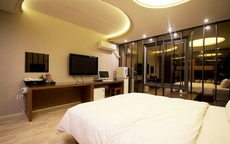 Imagen de la habitación del Hotel Iksan Shilla. Foto 35