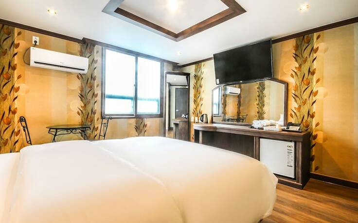 Imagen general del Hotel Iksan Sinseong. Foto 4