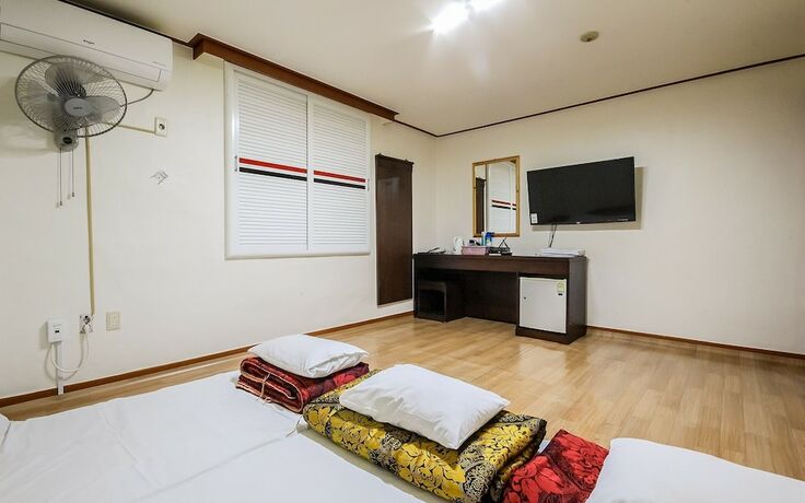 Imagen general del Hotel Iksan Stay Today. Foto 15