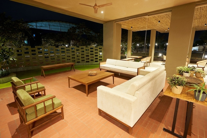 Imagen de los interiores del Hotel Ikshana Resort And Spa- Khandala. Foto 14