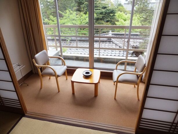 Imagen general del Hotel Ikuji Onsen Tanakaya. Foto 14