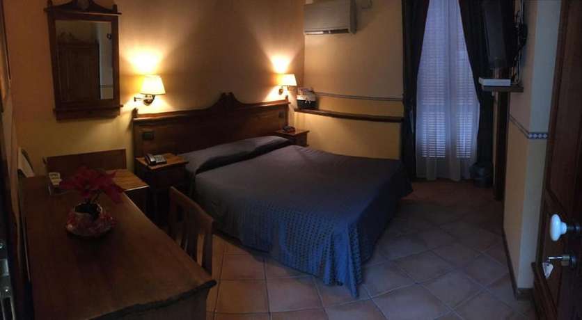 Imagen de la habitación del Hotel Il Barocco. Foto 2