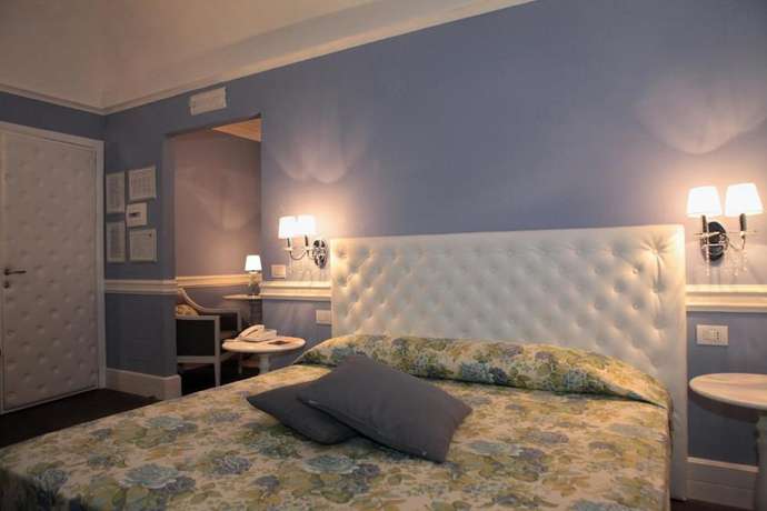 Imagen de la habitación del Hotel Il Barocco. Foto 6