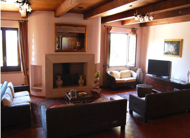 Imagen de los interiores del Hotel Il Borghetto Beach Club Resort. Foto 18