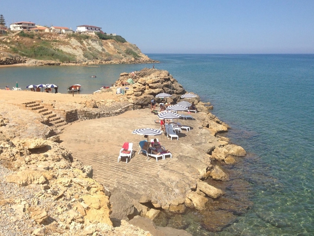 Imagen de los exteriores del Hotel Il Borghetto Beach Club Resort. Foto 15