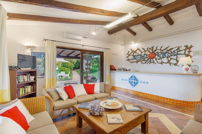 Imagen de los interiores del Hotel Il Borgo BagaBaga - Exclusive Country Retreat. Foto 17