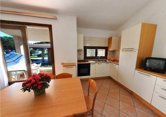 Imagen de los interiores del Hotel Il Borgo Di Porto Corallo. Foto 15