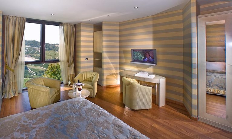 Imagen de la habitación del Hotel Il Boscareto Resort and Spa. Foto 4