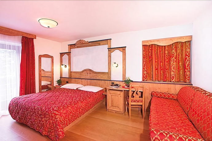 Imagen de la habitación del Hotel Il Caminetto, Canazei. Foto 15
