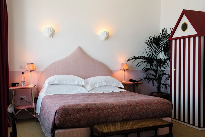 Imagen de la habitación del Hotel Il Capri. Foto 7