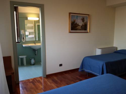 Imagen de la habitación del Hotel Il Castellaccio. Foto 7