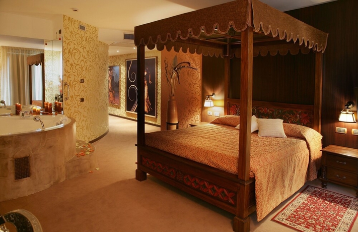 Imagen de la habitación del Hotel Il Castelletto, Casarile. Foto 3