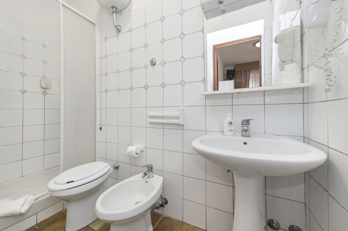 Imagen de la habitación del Hotel Il Castelletto, Roma. Foto 12