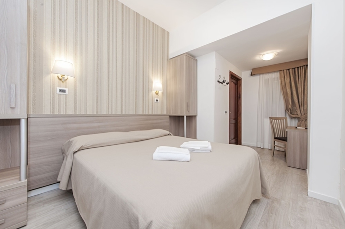 Imagen de la habitación del Hotel Il Castelletto, Roma. Foto 14