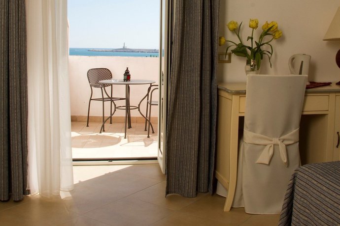 Imagen de la habitación del Hotel Il Castellino Relais. Foto 11