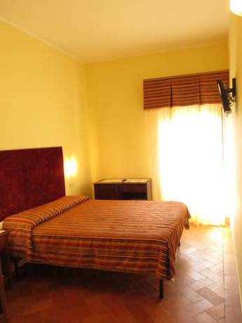 Imagen de la habitación del Hotel Il Castello, Certaldo. Foto 2