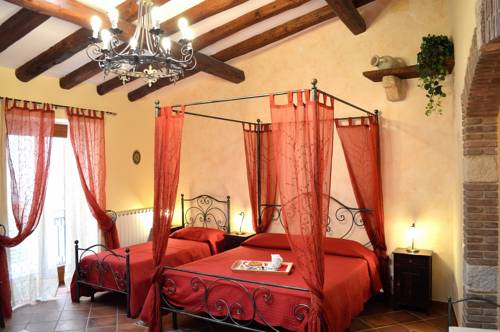 Imagen de la habitación del Hotel Il Castello, Petralia Sottana. Foto 16