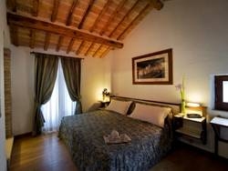 Imagen general del Hotel Il Castello, Valecchie. Foto 6