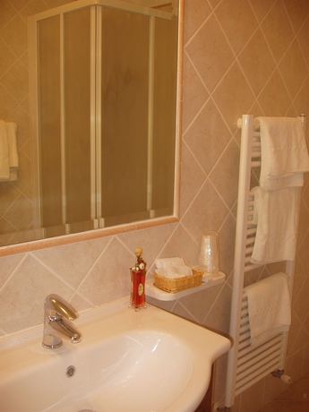 Imagen de la habitación del Hotel Il Cavalier D'arpino. Foto 2