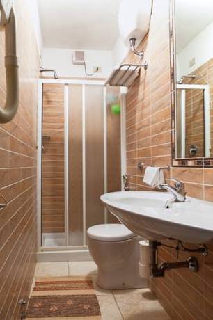 Imagen de la habitación del Hotel Il Cavaliere Nero. Foto 11