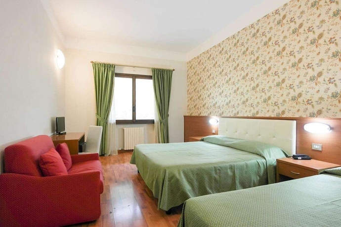 Imagen de la habitación del Hotel Il Cervo. Foto 3