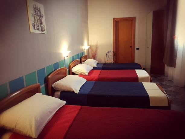 Imagen de la habitación del Hotel Il Chiostro Delle Cererie. Foto 8