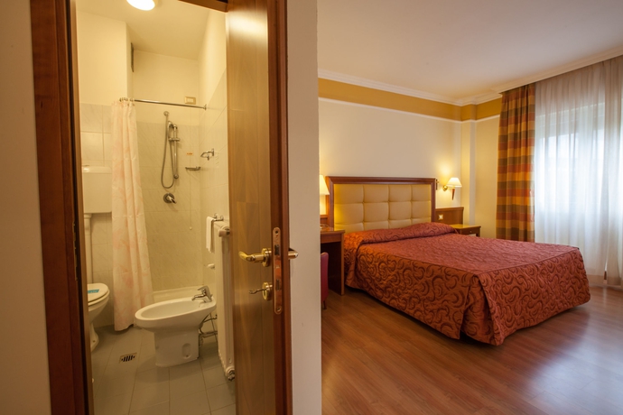 Imagen de la habitación del Hotel Il Chiostro. Foto 8