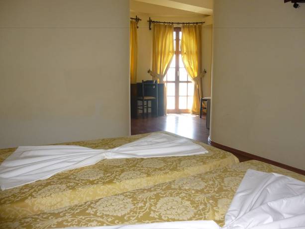 Imagen de la habitación del Hotel Il Conte Di Monte Cristo. Foto 4
