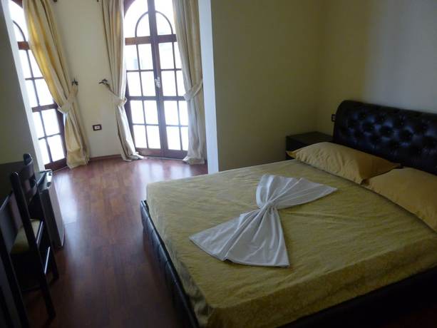 Imagen de la habitación del Hotel Il Conte Di Monte Cristo. Foto 6