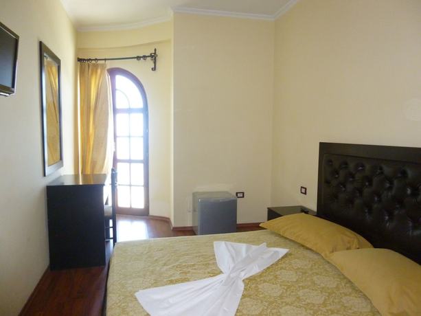 Imagen de la habitación del Hotel Il Conte Di Monte Cristo. Foto 8
