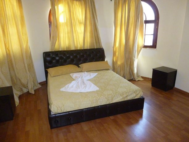 Imagen de la habitación del Hotel Il Conte Di Monte Cristo. Foto 9