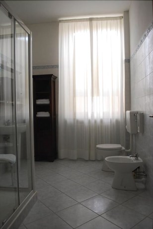 Imagen de la habitación del Hotel Il Convento, Trino. Foto 12