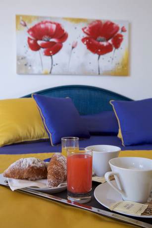 Imagen de la habitación del Hotel Il Delfino. Foto 8