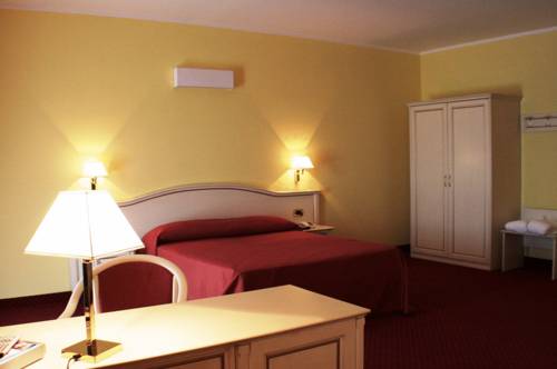 Imagen de la habitación del Hotel Il Duca Del Sannio. Foto 2