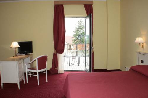 Imagen de la habitación del Hotel Il Duca Del Sannio. Foto 16