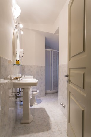 Imagen de la habitación del Hotel Il Duomo. Foto 10