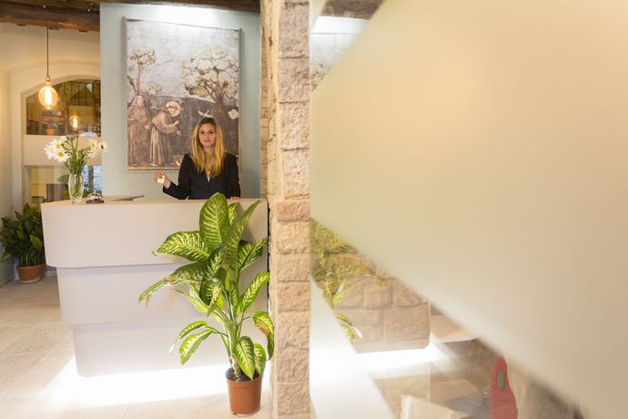 Imagen de los interiores del Hotel Il Duomo. Foto 20
